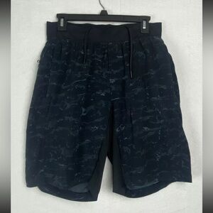 Lululemon Shorts Running 9” Trainer Workout Athletic Black Camo Size M
